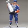 NHL Legends Figur Serie VII (Mark Messier, Oilers) -Collector Verkauf 31c73ffb5b20964d867c0fd1d14502cde3cae4068baf821b515b68c8e366301b